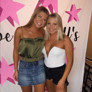 Meet your Posher, Laura